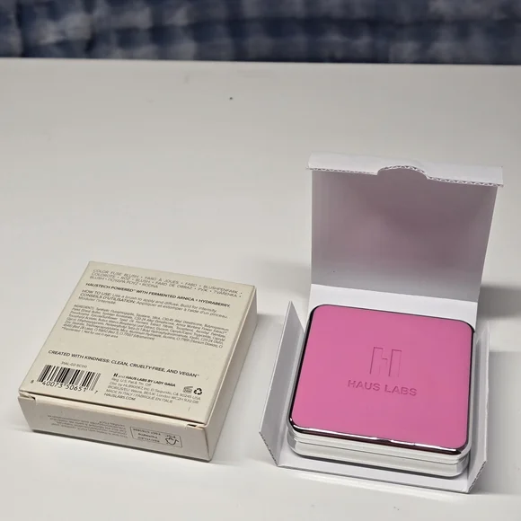 Haus Labs By Lady Gaga Dragon Fruit Daze Cream Blush - Vivid Pink - Picture 2 of 4